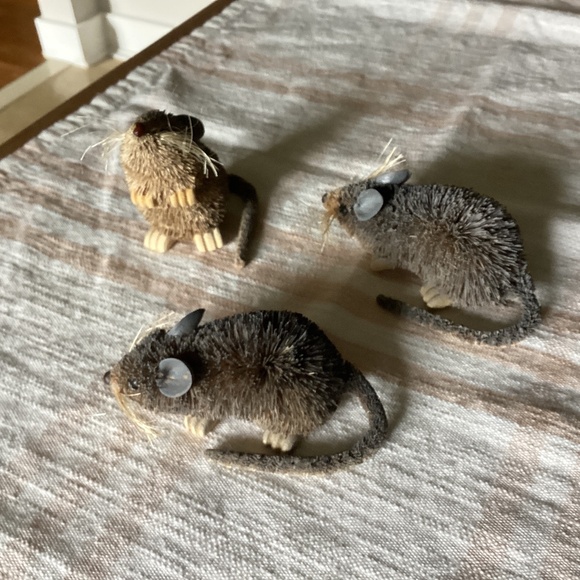 Set of 3 bottlebrush mice pottery barn - Picture 1 of 7